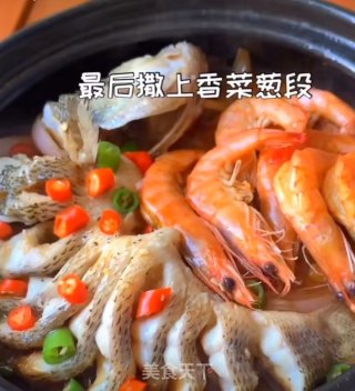 砂锅焖鲈鱼的做法步骤：13