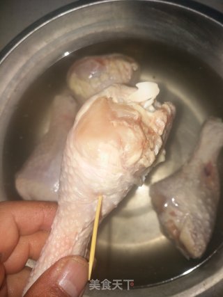 秘汁烤鸡腿的做法步骤：2