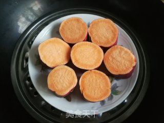 蒸红薯的做法步骤：2