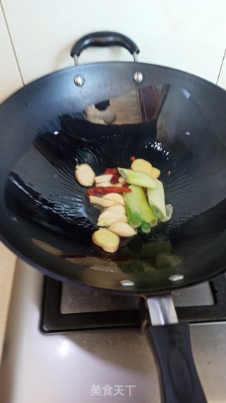 烧泥鳅的做法步骤：4
