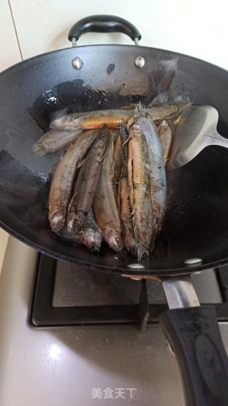 烧泥鳅的做法步骤：5