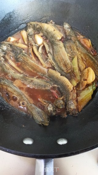 烧泥鳅的做法步骤：11