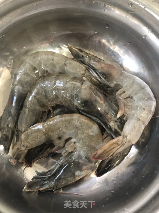 蒜蓉粉丝虾的做法步骤：3