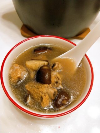菌菇排骨汤的做法步骤：6