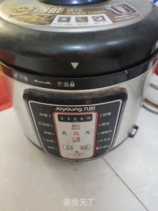 红烧牛肉头的做法步骤：3