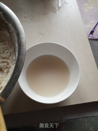 花卷馒头的做法步骤：1