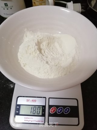 红糖枣糕的做法步骤：2