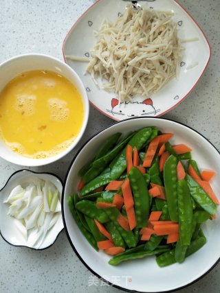 金针菇炒荷兰豆的做法步骤：6