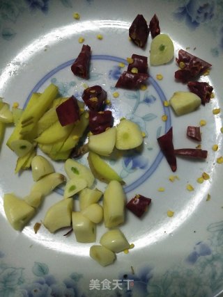 炒菠菜的做法步骤：2