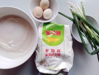 莲藕鸡蛋饼的做法步骤：1