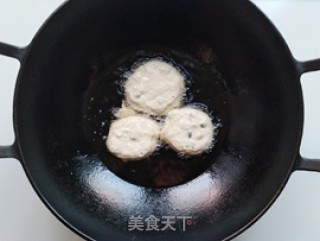 莲藕鸡蛋饼的做法步骤：7