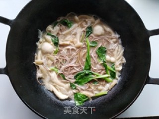 菌菇鱼丸面的做法步骤：7