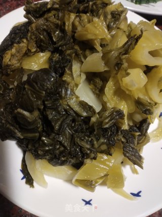 酸菜牛肉的做法步骤：2