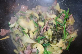 酸菜牛肉的做法步骤：9