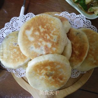 油酥发面葱花小饼的做法步骤：13