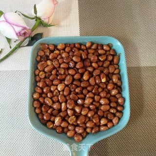 炒花生米的做法步骤：6