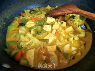 蔬菜咖喱的做法步骤：2