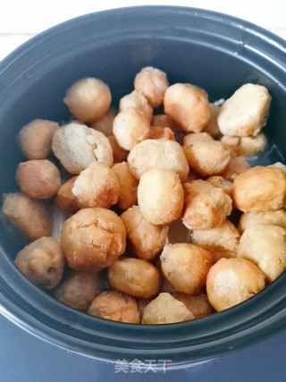 金针菇烧藕丸子的做法步骤：3