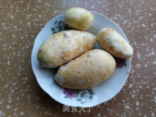 毛芋烧豆角的做法步骤：1