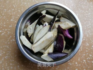 牛肉末烧茄子的做法步骤：3