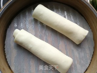 豆沙卷的做法步骤：5