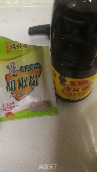 秋吃白萝卜虾皮饼的做法步骤：7