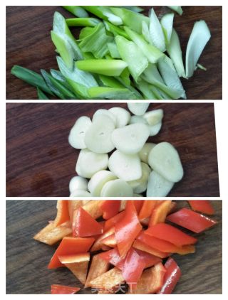 豆腐干炒茭白的做法步骤：5