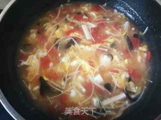 金针菇木耳豆腐蛋花汤的做法步骤：12