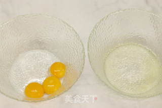 海苔肉松咸奶油蛋糕的做法步骤：1