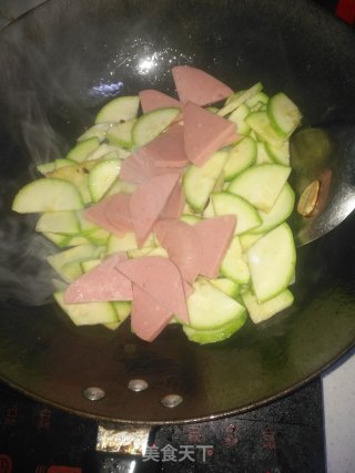醋溜菜瓜的做法步骤：8