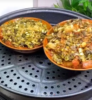 酸菜扣肉的做法步骤：13