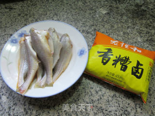 香糟小黄鱼的做法步骤：1