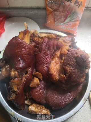闽南烘猪脚的做法步骤：8