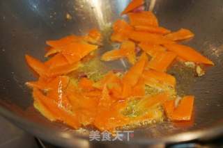 香菇炒白菜片的做法步骤：5