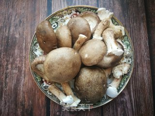 萝卜缨香菇粉条包的做法步骤：7
