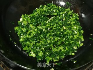 虾皮炒萝卜缨的做法步骤：4