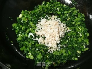 虾皮炒萝卜缨的做法步骤：5