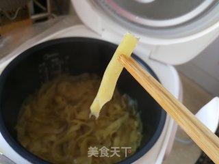 糖渍柚子皮的做法步骤：6