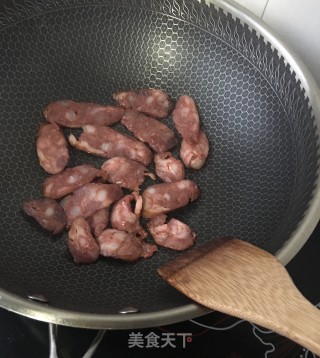 “热汤面”腊肠时蔬面的做法步骤：7