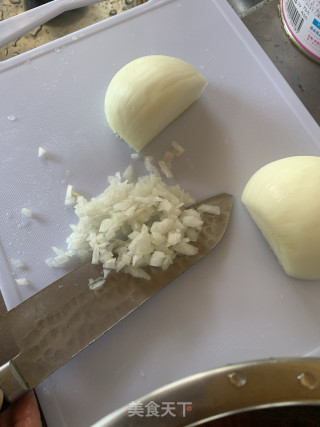 煎肉饼的做法步骤：2