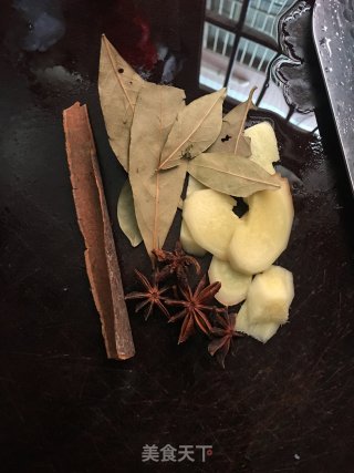 腐竹焖牛腩的做法步骤：2