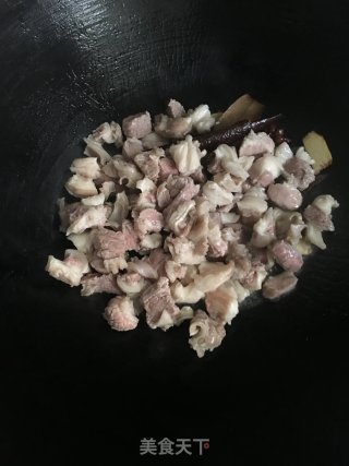 腐竹焖牛腩的做法步骤：5