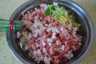 清炖蟹黄狮子头的做法步骤：7
