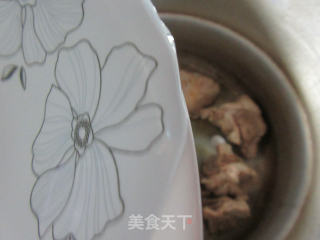 芋艿肉骨汤的做法步骤：4