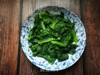 浇汁小白菜木耳的做法步骤：5