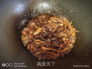 微辣版大白菜煮牛肉，入味好吃，十足的过瘾，一碗连汤汁都扫光光，真是吃货的世界！的做法步骤：4