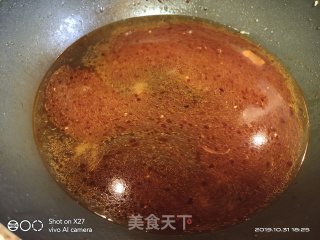 微辣版大白菜煮牛肉，入味好吃，十足的过瘾，一碗连汤汁都扫光光，真是吃货的世界！的做法步骤：5