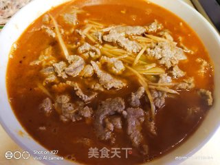 微辣版大白菜煮牛肉，入味好吃，十足的过瘾，一碗连汤汁都扫光光，真是吃货的世界！的做法步骤：7