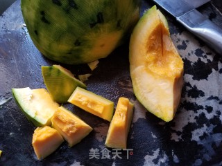 南瓜咖喱鸡的做法步骤：1