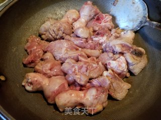 南瓜咖喱鸡的做法步骤：3